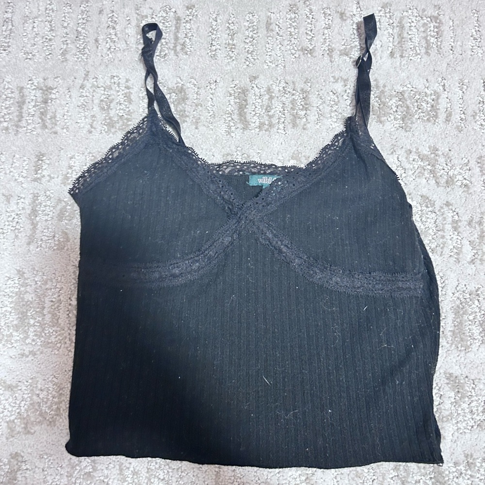 Black and green laced crop tops